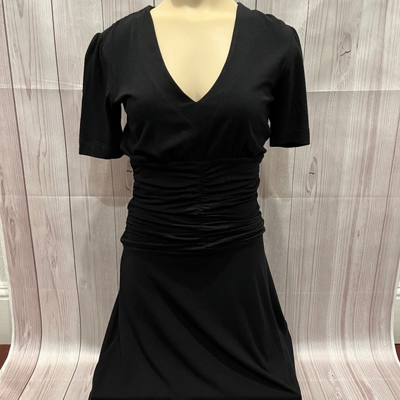 The Limited Dress - Picture 1 of 1